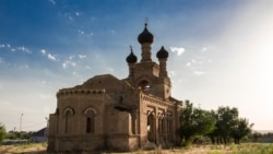 Шіркеудің бүлінген тұсы. Дербісек ауылы, Сарыағаш ауданы, Түркістан облысы. 5 маусым 2020 жыл.