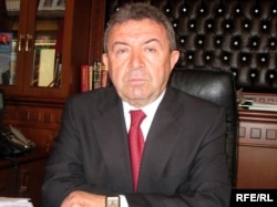 Təhsil naziri Misir Mərdanov